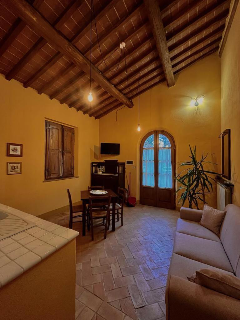Podere Sant'Antonio Buonconvento Exterior photo